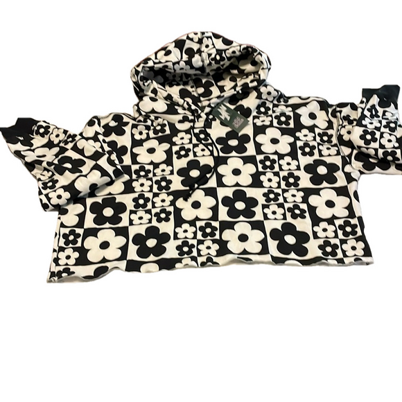 NWT WILD FABLE Women's Cropped Hoodie White Black Floral Check - Picture 1 of 7